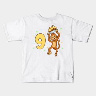 I am 9 with ape - kids birthday 9 years old Kids T-Shirt